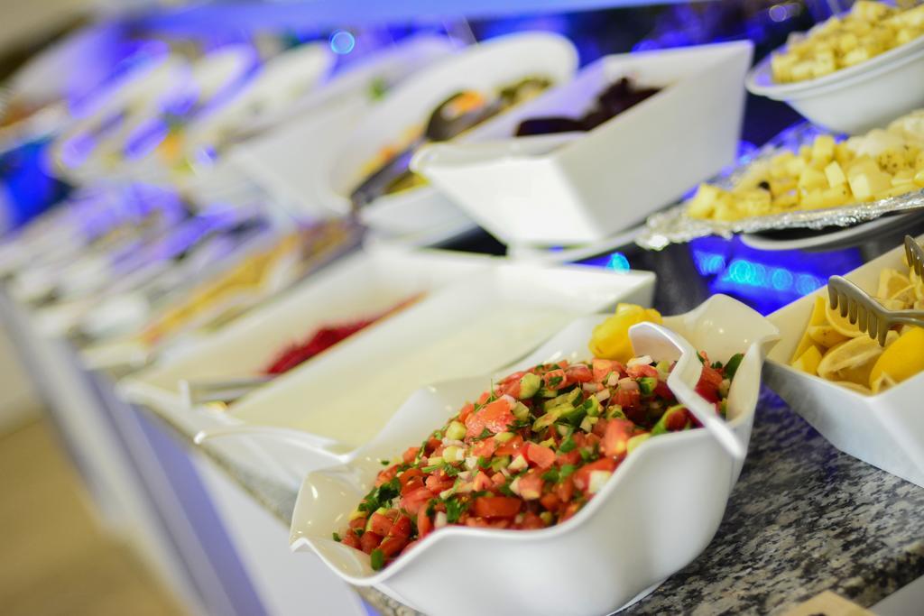 Club Blue White All Inclusive Turgutreis Bagian luar foto