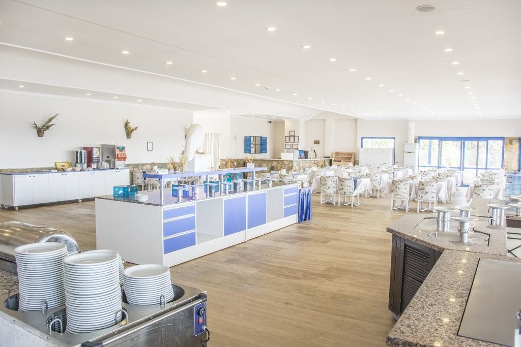 Club Blue White All Inclusive Turgutreis Bagian luar foto